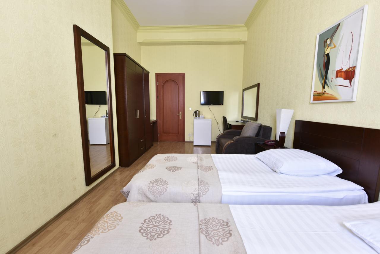 Irmeni Hotel Τυφλίδα Εξωτερικό φωτογραφία