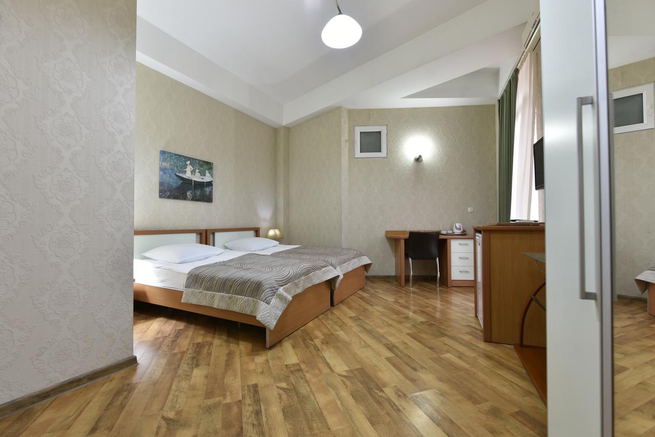 Irmeni Hotel Τυφλίδα Εξωτερικό φωτογραφία